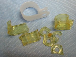 01 - Broken Ferrite Rod Mounts